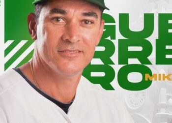 Estrellas contratan a Mike Guerrero como coach de banca