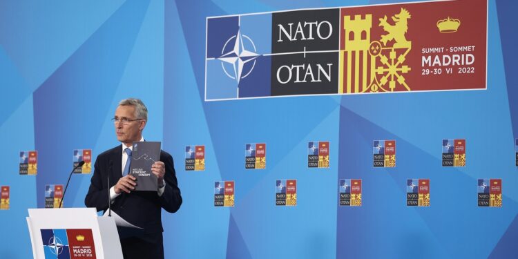 La OTAN ve a Rusia como su amenaza "más directa y significativa"