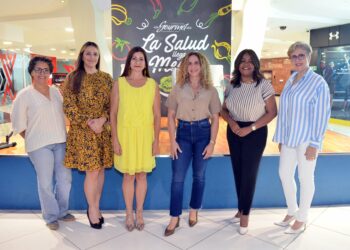 Presentan la Salud Llega a tu Mesa en Acrópolis Business Mall