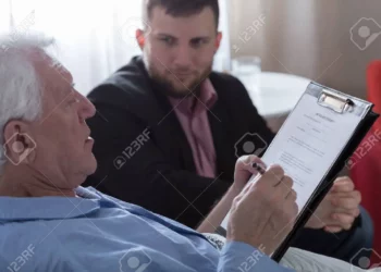 ¿Qué pasa si no quiero firmar un consentimiento informado en cirugía plástica?