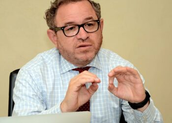 Guarocuya Félix no ve extraordinario una mayor recaudación en un proceso inflacionario 