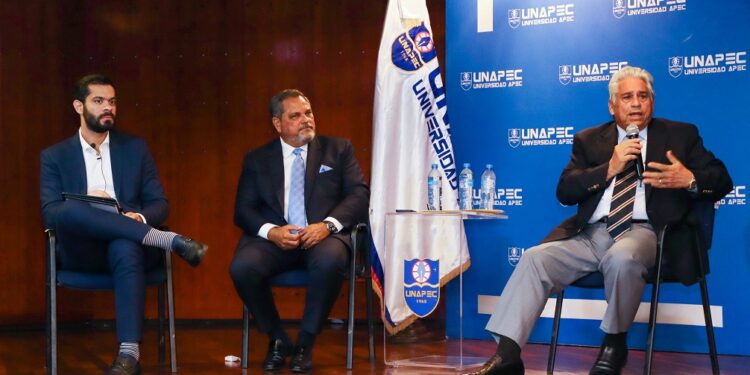 Unapec realiza panel sobre Industria del Béisbol en la República Dominicana