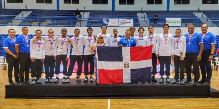 RD logra medalla de plata en Centrobasket U-15