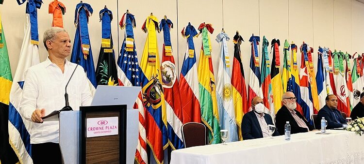 Más de 400 científicos de 36 países piden agricultura dependa menos de agroquímicos