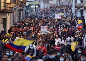Protestas de indígenas preocupan al alto mando militar de Ecuador