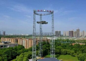 China completa pruebas en tierra para una central solar espacial