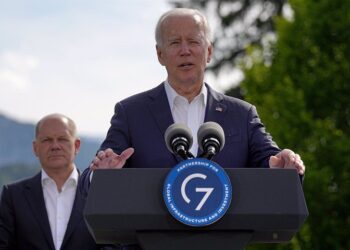 G7 busca parar a China con 600 mil millones de dólares en inversiones 