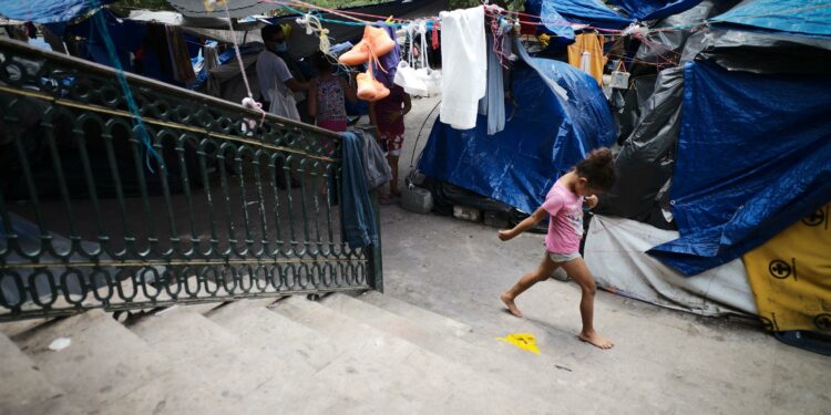 El Supremo de EEUU anula el programa de estancia forzosa en México para los solicitantes de asilo