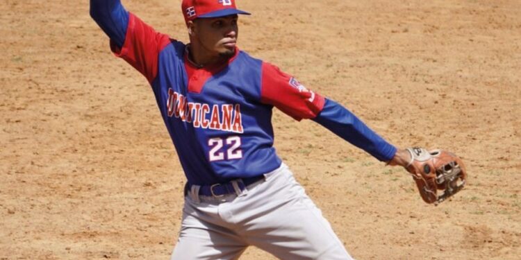 Dominicano tira no-hitter en triunfo RD sobre Venezuela