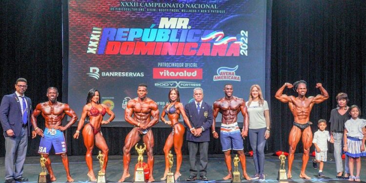 Ángel Tejada campeón nacional Mr & Msr RD de fisiculturismo y fitness