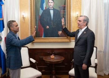 Abinader juramenta a Joel Santos como ministro de la Presidencia