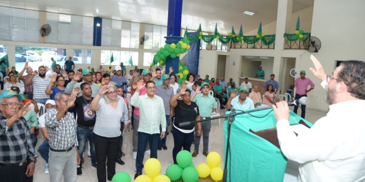 Alianza País consolida en Santiago sus programas organizativos