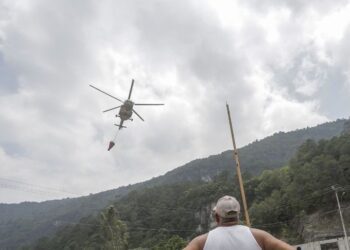 Al menos 14 muertos al caer un helicóptero de la Marina en Sinaloa, México