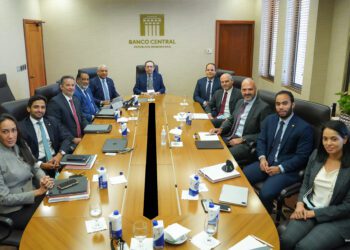 Banco J.P. Morgan interesado en expandir sus negocios en República Dominicana