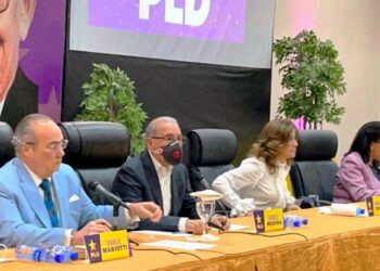 Comité político del PLD reunido presidido por Danilo Medina
