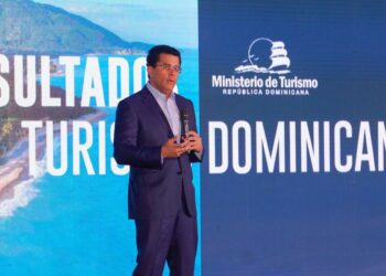 Mitur: 644 861 extranjeros llegaron a RD para el mejor mes de junio de la historia.*