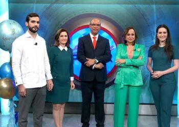 Programa de televisión Esferas de Poder celebra su décimo tercer aniversario