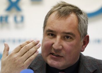 Putin cesa al jefe de la agencia espacial rusa Roscosmos.