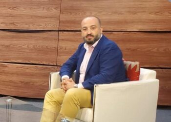 Explican ventajas para clínicas de contratar servicios externos