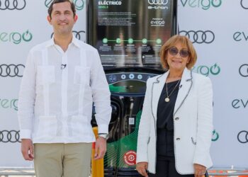 Empresas promueven la electrificación del sector automotor en RD