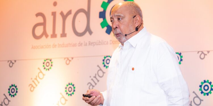 Rector del INTEC sugiere un fideicomiso para proyectos de desarrollo industrial