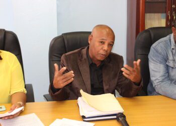 No todo es color de rosa en el sector turístico; hay abusos contra trabajadores