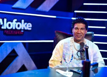 La versión de Omega del porque no aparece en el merengue de Rosalía 