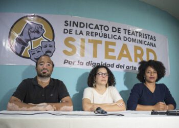 No es drama: Teatristas demandan pago por servicios prestados en Feria del Libro