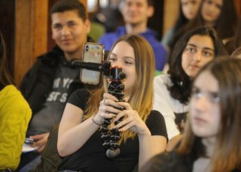 Mayoría de jóvenes carece de habilidades para encontrar empleo