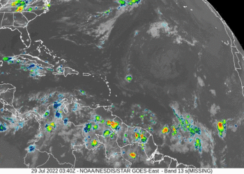 Onda tropical y vaguada dominarán el tiempo este fin de semana