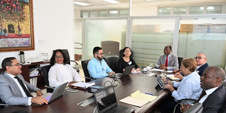 Mitur comienza preparación del recurso humano para puerto turístico de Cabo Rojo