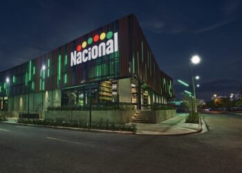 Supermercados Nacional abre su nueva sucursal en la Av. Rómulo Betancourt