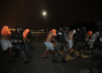 Ocho bandas delictivas de Ecuador apuestan por una tregua en las cárceles