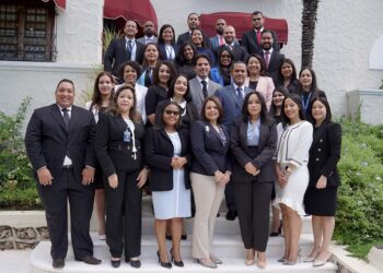 Registro Inmobiliario juramenta Registradores de Títulos y Directores Regionales 