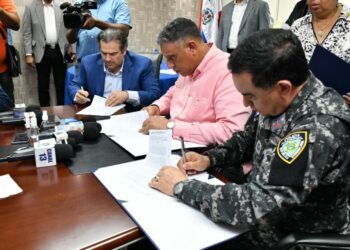 Miembros PN recibirán descuentos en compras en supermercados