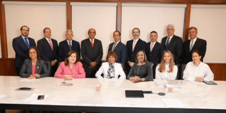 ABANCORD coordina capacitación sobre emisión de bonos temáticos