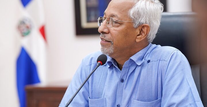 El MINERD aumentará 10 por ciento a técnicos del sistema educativo