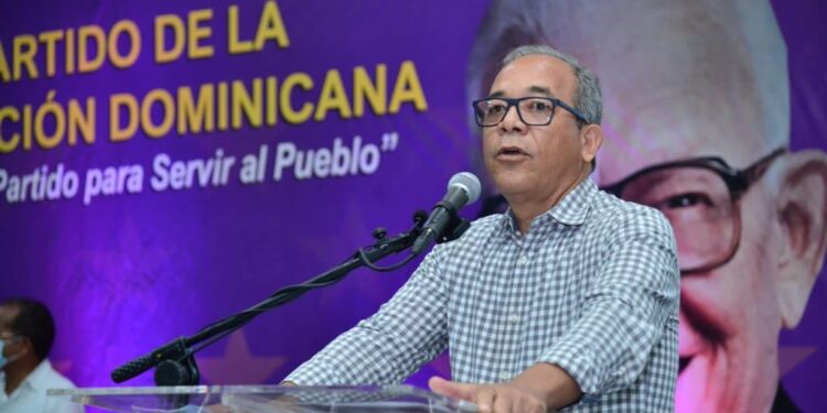 Rubén Bichara defiende autenticidad de 362 mil nuevos miembros del PLD