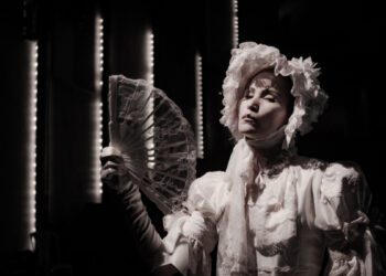 “Cecilia B”, diva del teatro, regresa a los escenarios