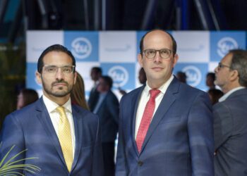 Identidad digital y personal que mitiga riesgo en experiencias ágiles para el cliente