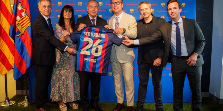Scotiabank renueva patrocinio como el socio regional del FC Barcelona hasta el 2026