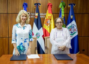 Unión Europea hace entrega de moderno equipo al INACIF