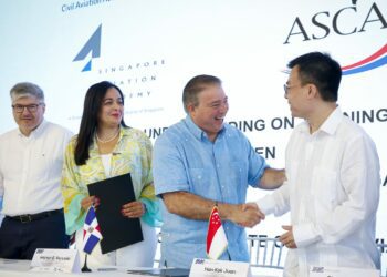 IDAC suscribe memorando de entendimiento con Autoridad Aeronáutica de Singapur