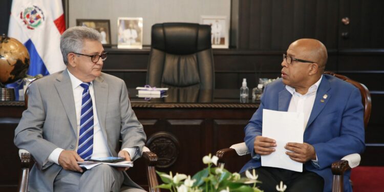 Gobierno entrega al Congreso Nacional propuesta de modificación del Presupuesto 2022