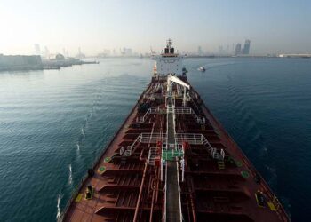 La OPEP tuvo ingresos por 570 000 millones de dólares en 2021