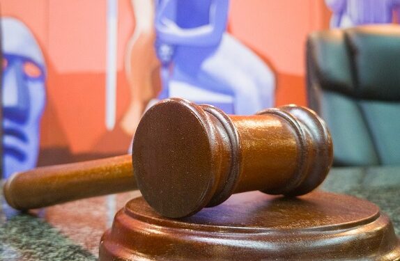 SCJ: EDEs podrían incurrir en ilegalidad ante cobros excesivos en sus facturas 