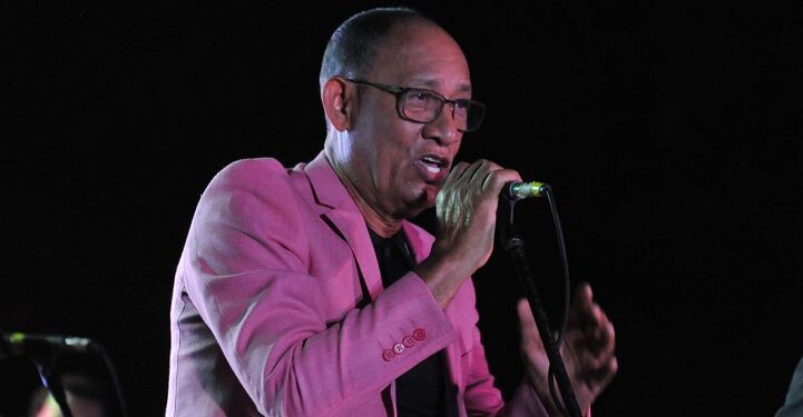 Un Aníbal Bravo con nuevos matices y colores