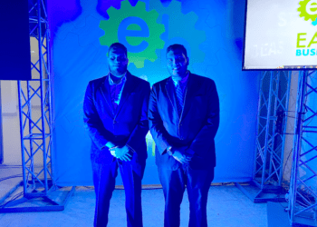 Inauguran en Santiago empresa de servicios Easy Business