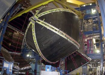 Físicos logran extraer la fuerza de la fuerza fuerte