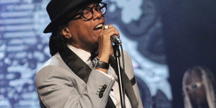 Sergio Vargas protagoniza una celebración histórica de sus años de carrera